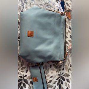 Dooney And Bourke Bag